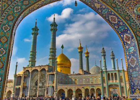 حضرت معصومه(س)، آیه‌ روشنی در مسیر تمدن‌سازیِ زنان