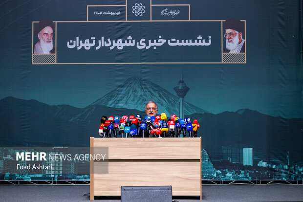 زاکانی: لایحه احداث ۸۰ مجتمع آموزشی به شورای شهر ارائه می‌شود/ افزایش حدود ۳۰۰ هکتاری سرانه تفرجگاهی در جنوب تهران