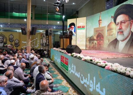 برگزاری مراسم بزرگداشت شهدای خدمت در مسجد آرمانی مسجدالنبی(ص)