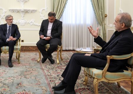 پزشکیان: طالب جنگ نیستیم، اما پاسخ ما به تجاوز احتمالی، مقتدرانه خواهد بود
