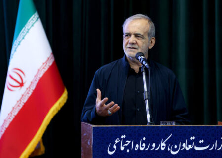 پزشکیان: وحدت و انسجام ملی، پاسخ قاطع ایران به توطئه‌های دشمن است