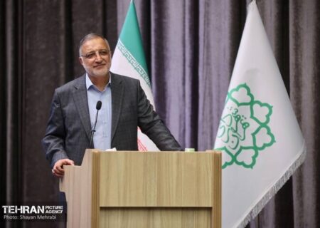 زاکانی در آیین گرامیداشت روز خبرنگار: خبرنگاران با بازگویی حقایقی که باعث ایجاد نشاط در جامعه می‌شود، دشمن را در رسیدن به اهدافش ناکام کنند/ از رییس جمهور سپاسگزارم