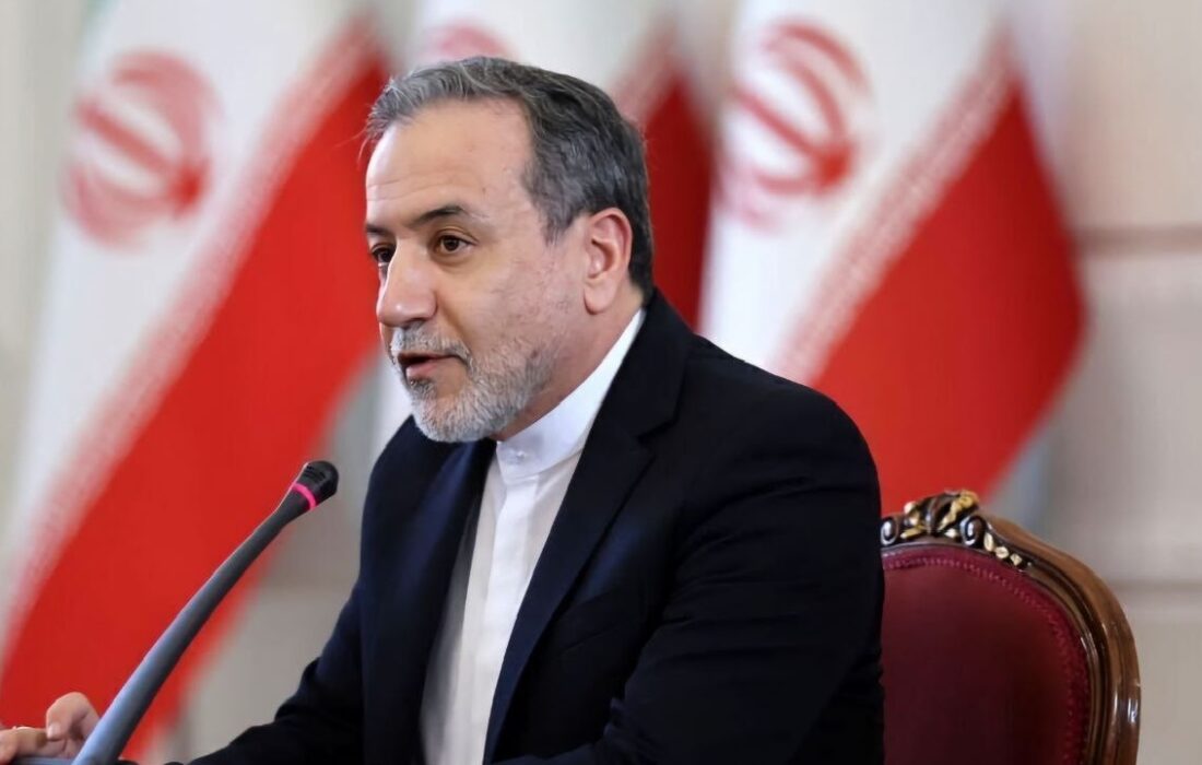 عراقچی در بازدید از صداوسیما: همافزایی بین رسانه، دیپلماسی و میدان، ضامن اقتدار ایران خواهد بود