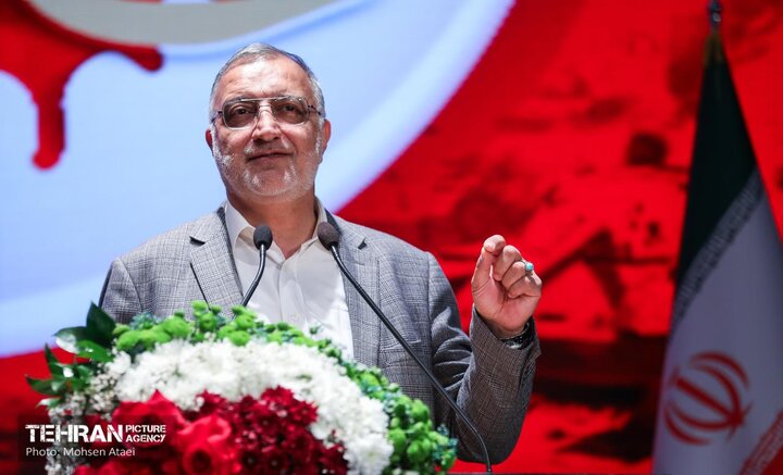زاکانی در همایش «جهاد تبیین» مطرح کرد برنامه دشمن فشار اقتصادی برای نومید کردن مردم است/ ضرورت حفاظت از «اتحاد مقدس» توسط مسئولان