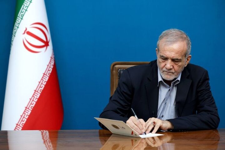 پزشکیان: بزرگداشت شهریار، بزرگداشت سرآمدان فرهنگ ایران و ادب فارسی است