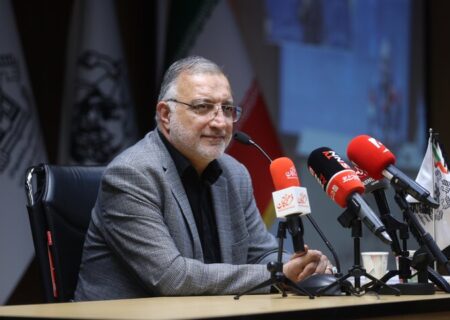 زاکانی در مراسم بزرگداشت روز استکبارستیزی: استکبارگران مسیر جمهوری اسلامی را «مساوی با نابودی» خود می‌دانند/ گفت‌وگو باید از موضع قدرت باشد