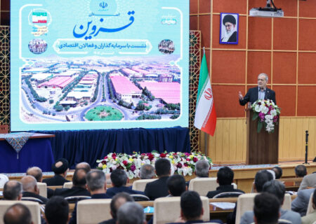 پزشکیان: برای حل واقعی مشکلات کنار تولیدکنندگان هستیم و نشست‌های کاری مستمر داریم/ چرخه ناعادلانه دریافت رانت را متوقف خواهیم کرد