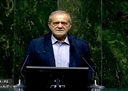 پزشکیان: عامل تورم دولت و مجلس است/ کمک کنید بودجه بدون کسری بنویسم