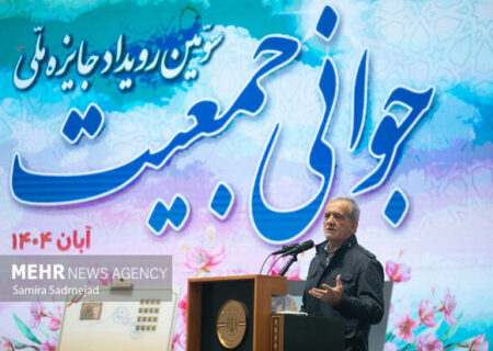 پزشکیان: زندگی آسان و اثرگذار در گرو کنار گذاشتن تجملات است