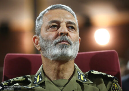 سرلشکر موسوی: حضور بی‌بدیل مردم در تشییع شهدای گمنام نشانه عمق دلبستگی به مقام شامخ شهدا است