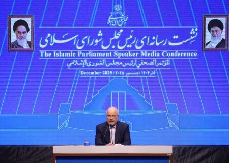 قالیباف: «قانون بانک مرکزی» زمینه اصلاح بانک‌های ناتراز را فراهم کرد