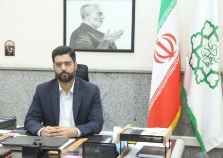 رمضان‌زاده: ۴۴ مدرسه و ۴۲ مسجد منطقه ۱۰ در مدار فعالیت‌های آرمانی قرار گرفتند