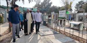 تجدید عهد با قهرمانان؛ غبارروبی مزار شهدا توسط اعضای ستاد شهید آرمان