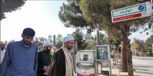 تجدید عهد با قهرمانان؛ غبارروبی مزار شهدا توسط اعضای ستاد شهید آرمان